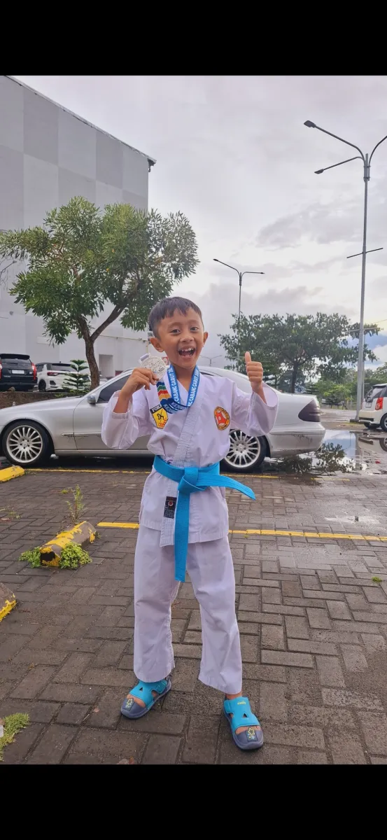 Haikal Ziyad Rasendriya Rizkiana